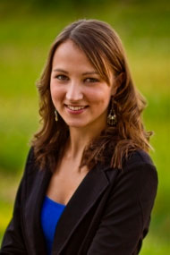 Veronika, Office Manager